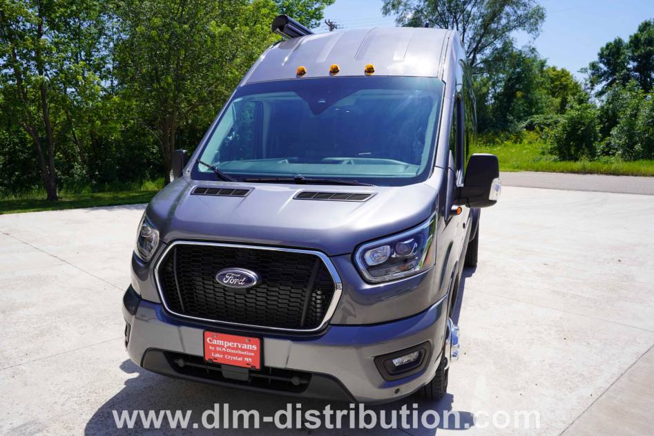 2025 Mini-T HR AWD Campervan – High Roof Class B RV with Solar Power, Starlink Internet, and Four-Season Travel Capability